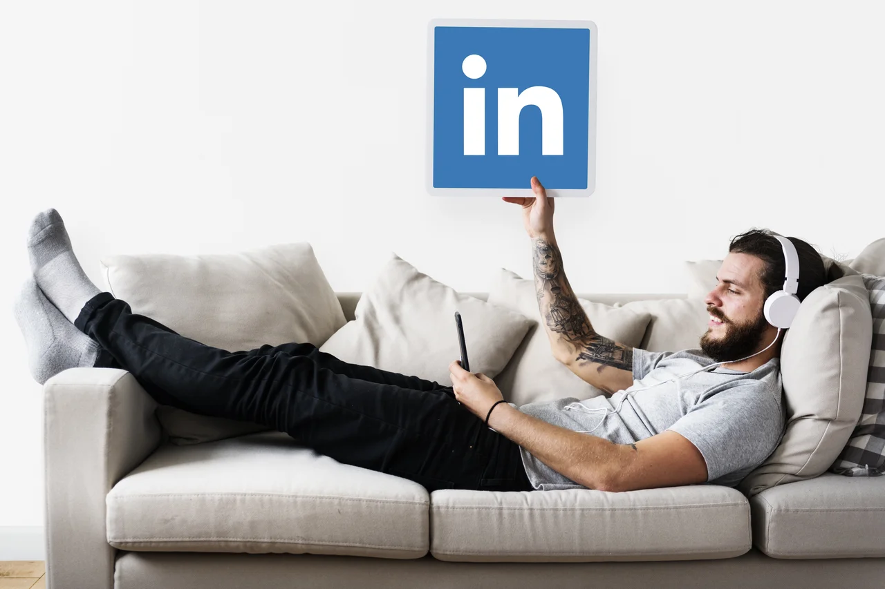 LinkedIn networking and social media marketing strategy for professionals