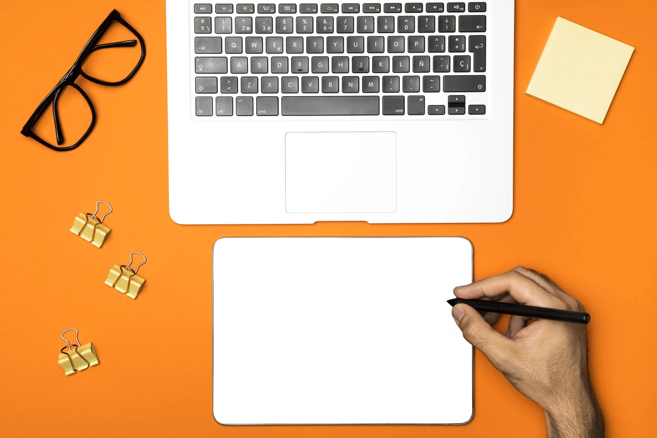Workplace productivity tools and technologies for efficient business management.