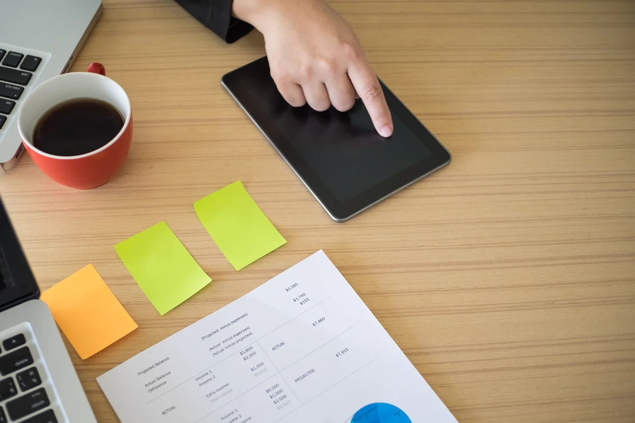 optimized-image CRO checklist playbook showing landing page optimization, A/B testing, and conversion funnel improvement strategy.